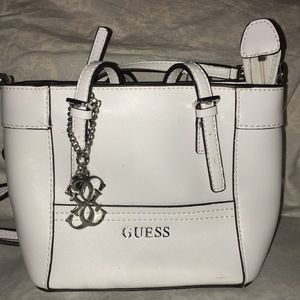 Guess Bag not used